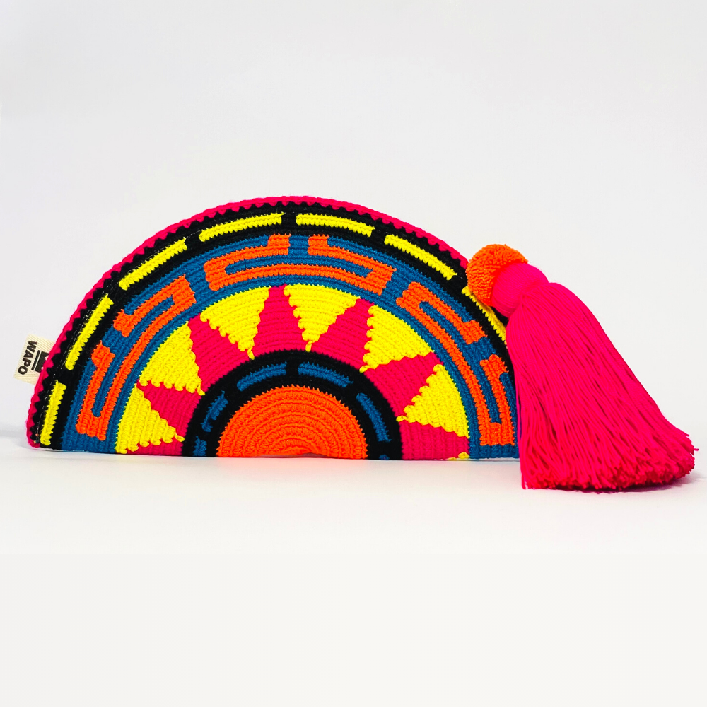 Clutch Amarelo Vibrante